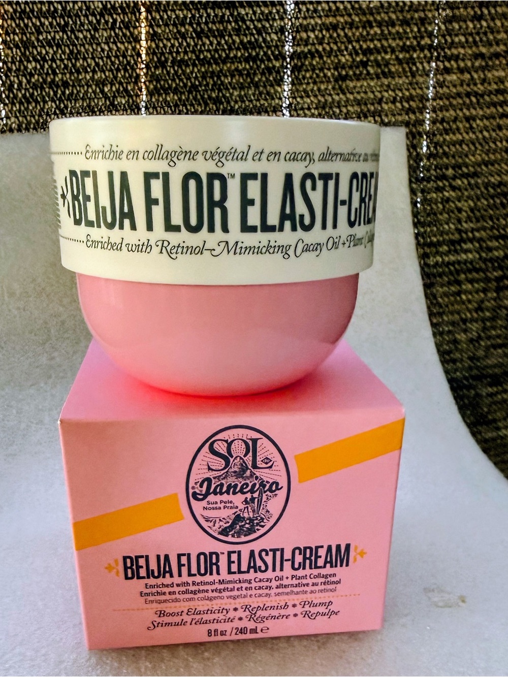 Sol de Janeiro Beija Flor Elasti-Cream - Pink and White